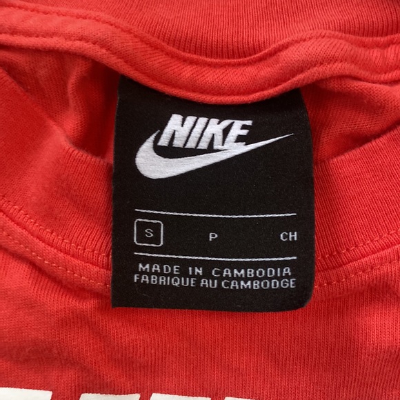 Nike Y2K Crop top - Picture 3 of 3